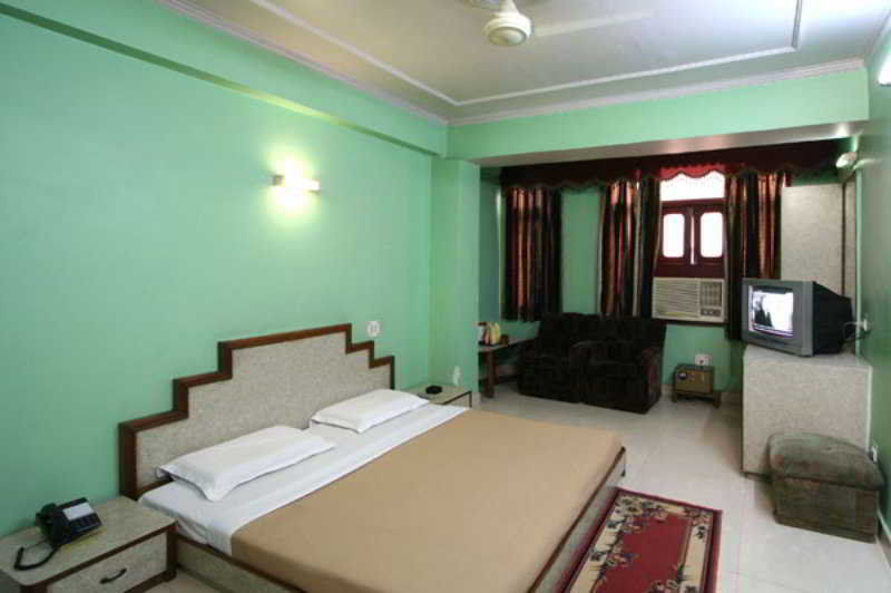Hotel Woodland Deluxe Nueva Delhi Exterior foto